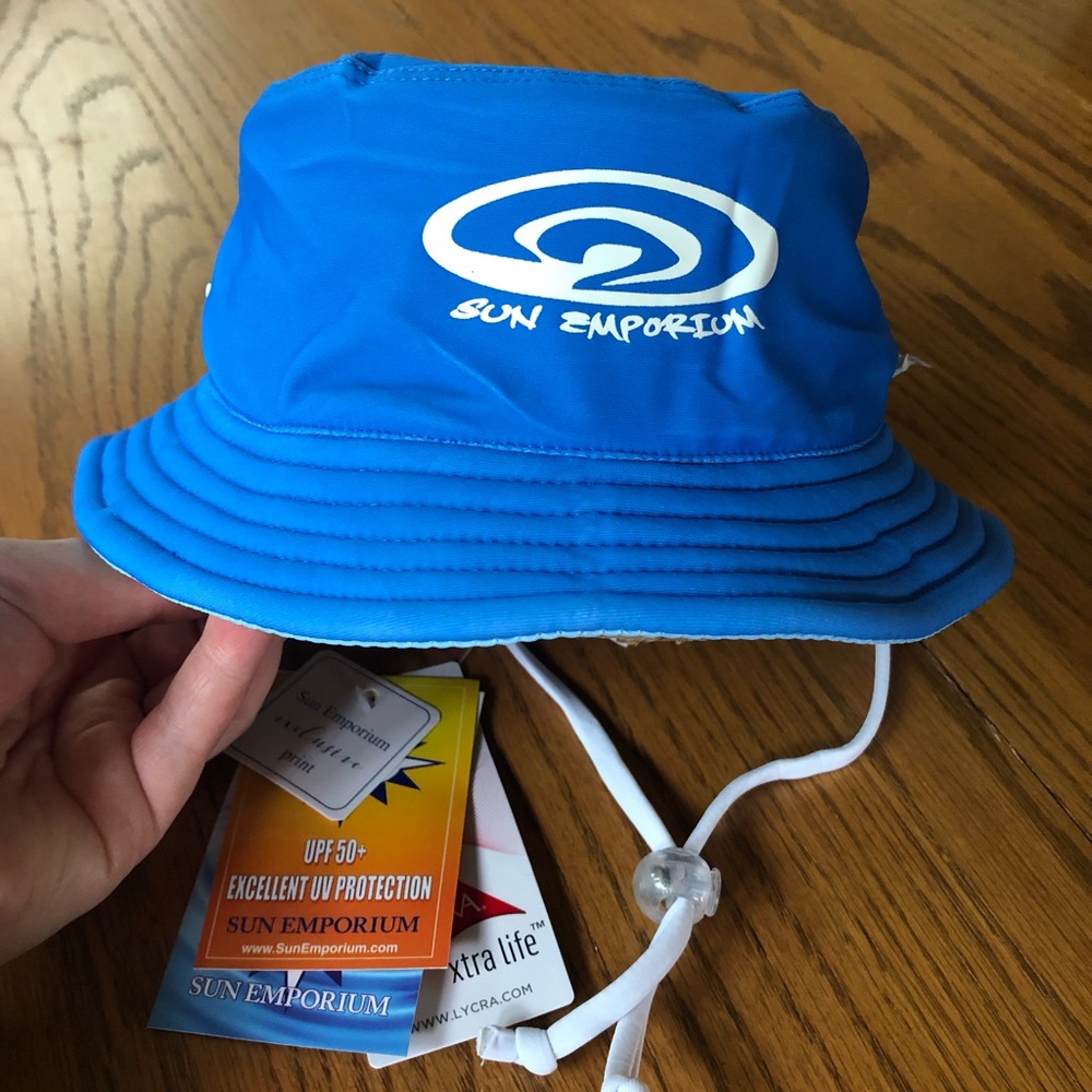 Sun Emporium XS child reversible bucket hat NWT.